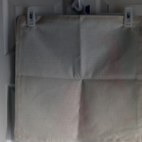 Gnome Christmas pillow cover - Picture 2 of 3